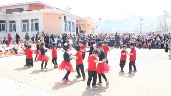 Anaokulu Öğrencileri 23 Nisanı kutladı 