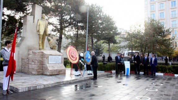 Vanda 10 Kasım Atatürkü anma programı gerçekleştirildi