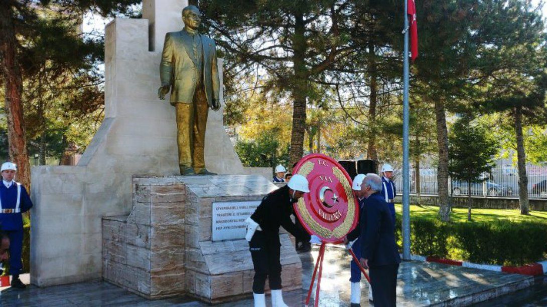 Vanda 10 Kasım Atatürkü anma töreni düzenlendi