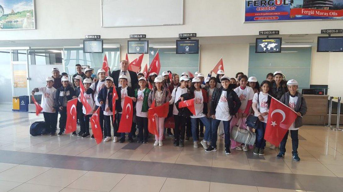 Vanlı öğrenciler Çanakkale ve İzmire uğurlandı