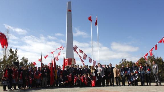 18 Mart Şehitleri Anma Günü ve Çanakkale Zaferinin 101. yıldönümü törenlerle kutlandı