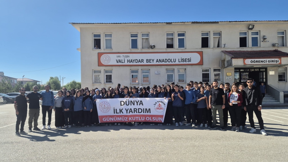 DÜNYA İLK YARDIM GÜNÜ ETKİNLİKLERİ KAPSAMINDA FARKINDALIK ÇALIŞMALARI YAPILDI 